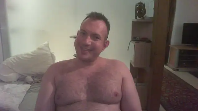 Snapshot of Mike_12hot chatting on 04/01/26, 07:44 Mike 12hot online show from 04/01/26, 07:44