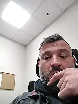 chada1980 online show from 12/05/25, 03:37