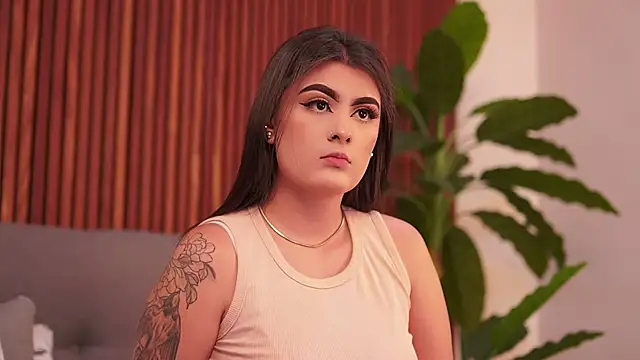 IrisBaker online show from 02/06/25, 10:21