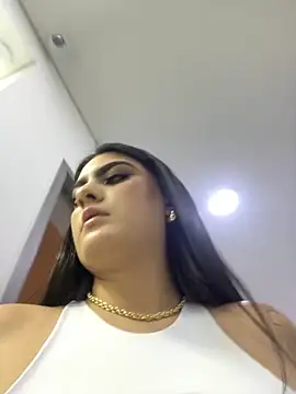 IrisBaker online show from 10/03/25, 09:23