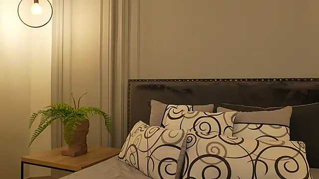 IrisBaker online show from 11/16/25, 06:57