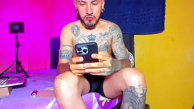 smoker445 online show from 04/05/26, 10:34