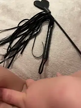 Leanaa Jolly online show from 02/10/25, 07:38