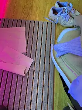 Huncutkuki online show from 01/08/25, 04:11