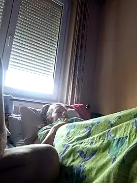 Huncutkuki online show from 02/16/25, 01:38