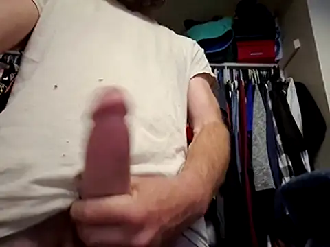 dougyhung2231 online show from 03/22/26, 09:18