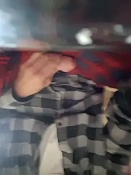 dougyhung2231 online show from 04/01/26, 05:43