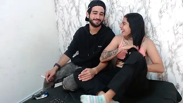 Moon and aaron online show from 03/04/26, 04:07