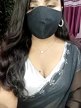 Snapshot of Tanvi-patil chatting on 09/15/25, 03:45 Tanvi-patil online show from 09/15/25, 03:45