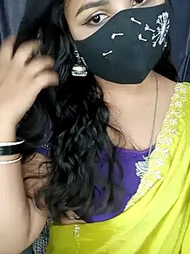 Snapshot of Tanvi-patil chatting on 06/15/26, 06:26 Tanvi-patil online show from 06/15/26, 06:26