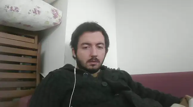 laynufff online show from 02/15/25, 12:43