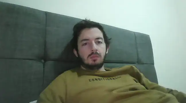 laynufff online show from 02/17/25, 07:04