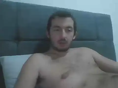 laynufff online show from 11/17/25, 12:44