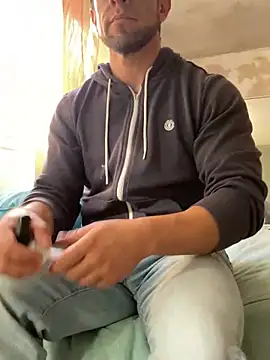 FumesClouds online show from 12/19/24, 10:21