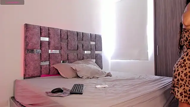 rossth1 online show from 02/28/26, 07:48