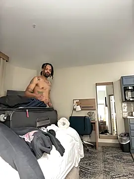 1BeautyN1Beast online show from 02/08/26, 01:03