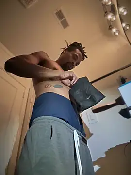 1BeautyN1Beast online show from 02/26/26, 08:08