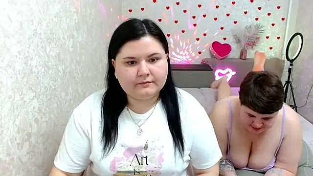 BeckyAndHellen online show from 02/23/25, 05:18