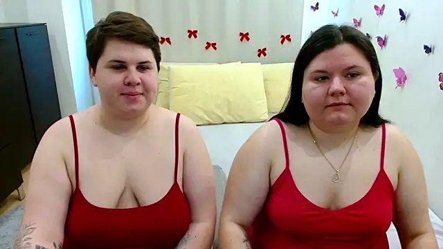 BeckyAndHellen online show from 10/16/25, 09:32