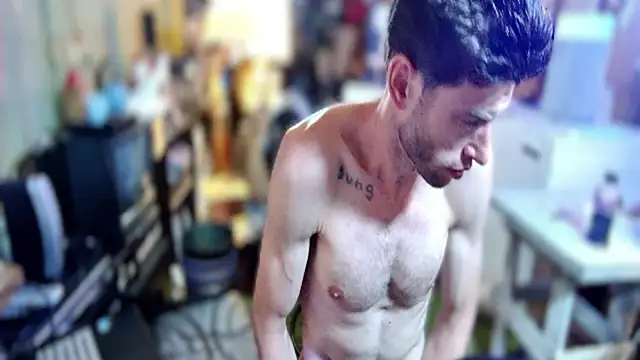 Snapshot of savageconfidence chatting on 10/05/25, 05:06 savageconfidence online show from 10/05/25, 05:06