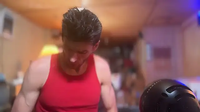 Snapshot of savageconfidence chatting on 10/12/25, 10:53 savageconfidence online show from 10/12/25, 10:53