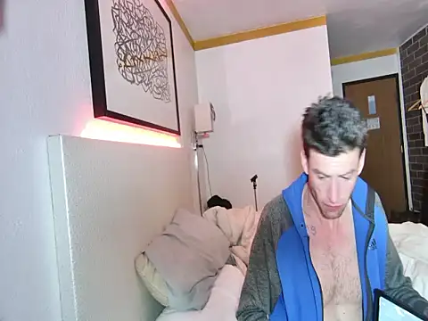 Snapshot of savageconfidence chatting on 10/27/25, 08:07 savageconfidence online show from 10/27/25, 08:07