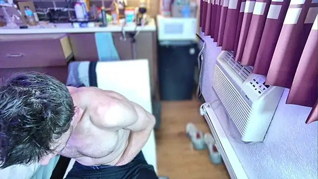 Snapshot of savageconfidence chatting on 10/31/25, 07:53 savageconfidence online show from 10/31/25, 07:53