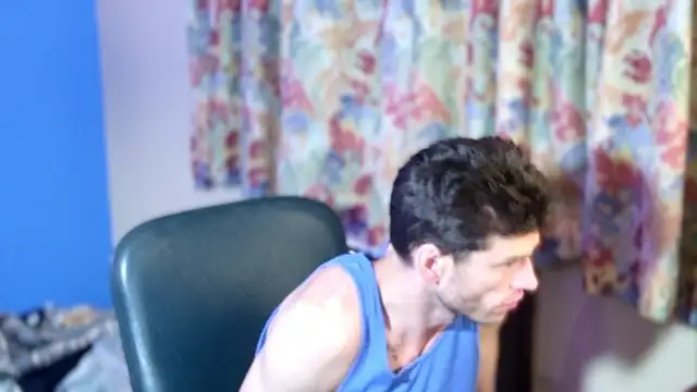 Snapshot of savageconfidence chatting on 11/01/25, 08:16 savageconfidence online show from 11/01/25, 08:16