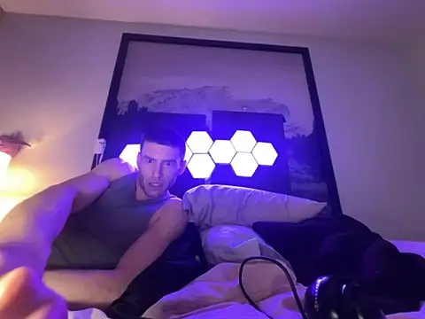 Snapshot of savageconfidence chatting on 03/05/26, 08:38 savageconfidence online show from 03/05/26, 08:38