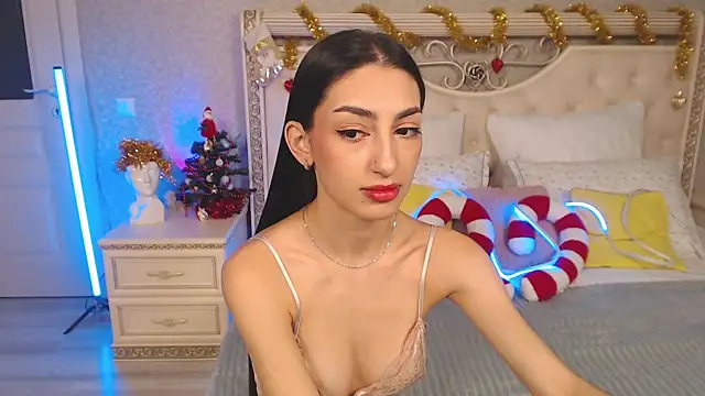 Lina Robbins online show from 12/19/25, 03:24