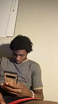 Snapshot of gaimov3r2024 chatting on 12/27/24, 05:42 gaimov3r2024 online show from 12/27/24, 05:42