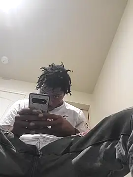 Snapshot of gaimov3r2024 chatting on 01/26/25, 01:36 gaimov3r2024 online show from 01/26/25, 01:36