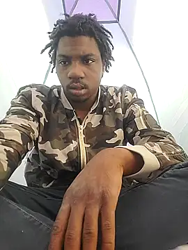 Snapshot of gaimov3r2024 chatting on 02/10/25, 07:38 gaimov3r2024 online show from 02/10/25, 07:38