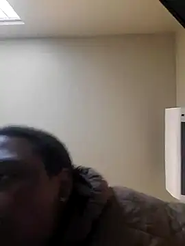 Snapshot of gaimov3r2024 chatting on 03/13/25, 06:34 gaimov3r2024 online show from 03/13/25, 06:34