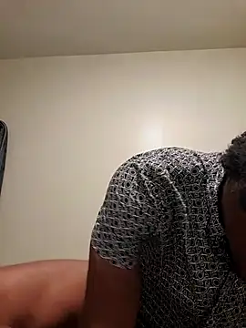 Snapshot of gaimov3r2024 chatting on 10/18/25, 12:57 gaimov3r2024 online show from 10/18/25, 12:57