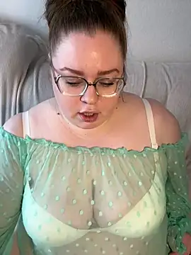 Chloe WS online show from 12/22/24, 10:17