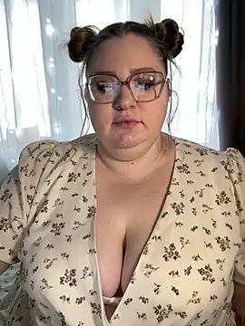 Chloe WS online show from 01/06/25, 07:09