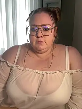 Chloe WS online show from 03/04/25, 08:35