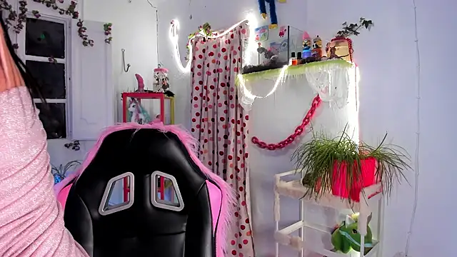 lady sontse  online show from 02/15/26, 07:10