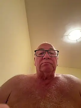 biggandybig online show from 04/22/26, 08:32