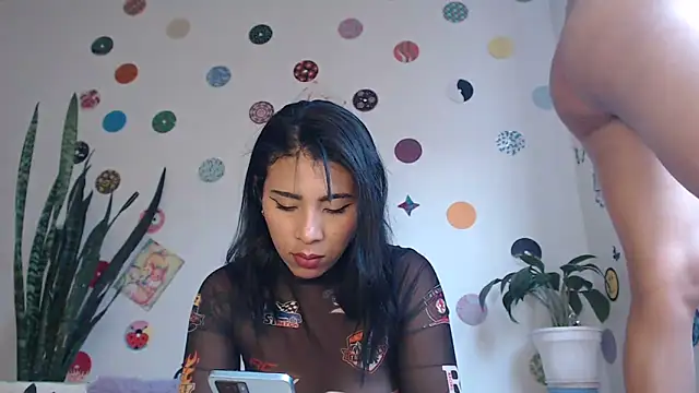 Yaumiko online show from 01/19/25, 09:45