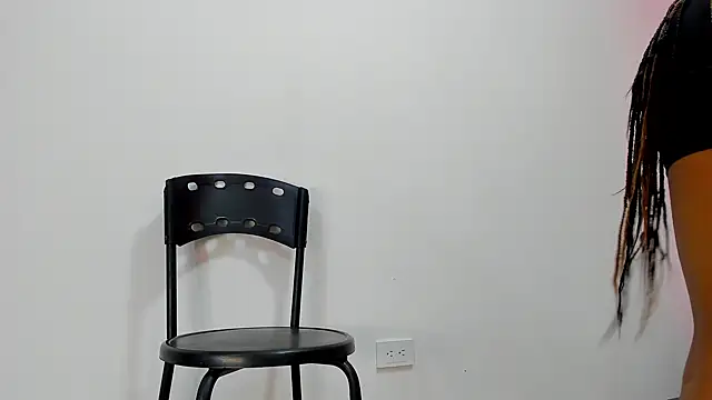 Snapshot of malu_horny_69 chatting on 12/04/24, 11:41 malu horny 69 online show from 12/04/24, 11:41