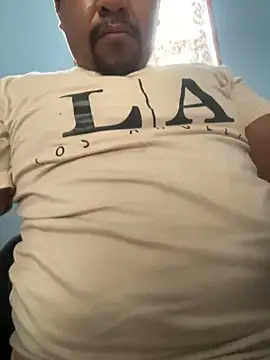 Snapshot of Alvarosexxx chatting on 10/01/25, 10:49 Alvarosexxx online show from 10/01/25, 10:49