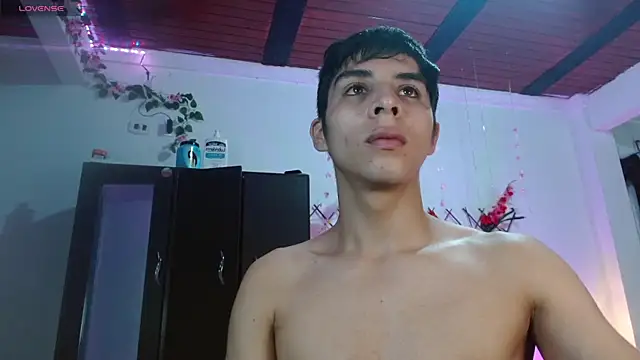 justin alexxx online show from 12/13/24, 06:16