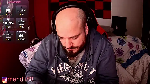 menditeta1 online show from 03/04/25, 12:18