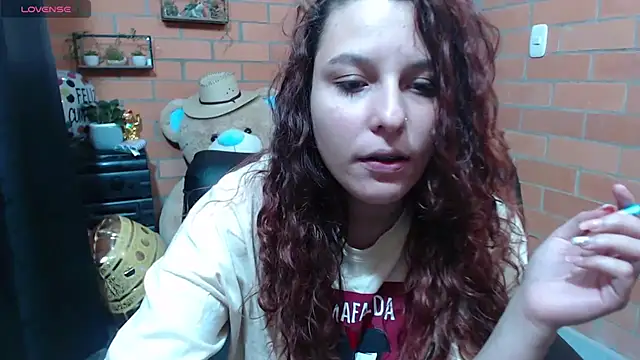 alexia 87 online show from 10/25/25, 04:31