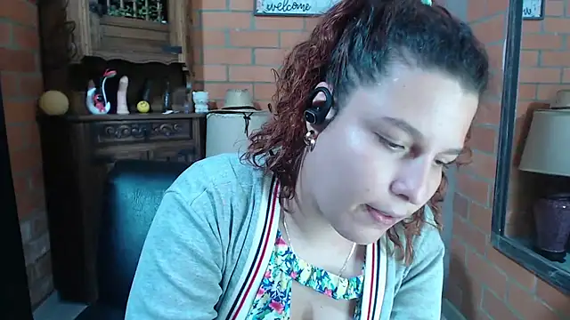 alexia 87 online show from 11/19/25, 03:06