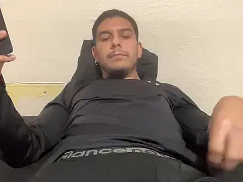 Molly1993rrrrrrrf online show from 01/10/26, 12:23