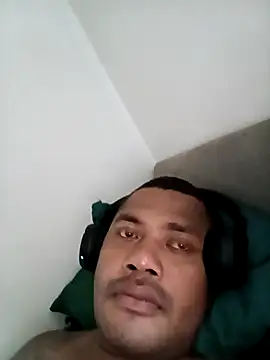 tuwegon online show from 02/08/26, 01:42