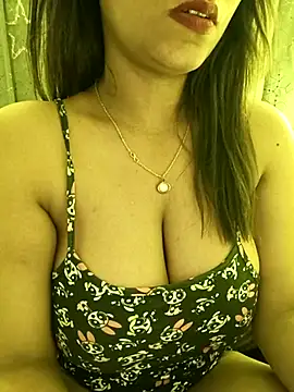 Divya girl online show from 03/05/25, 02:01